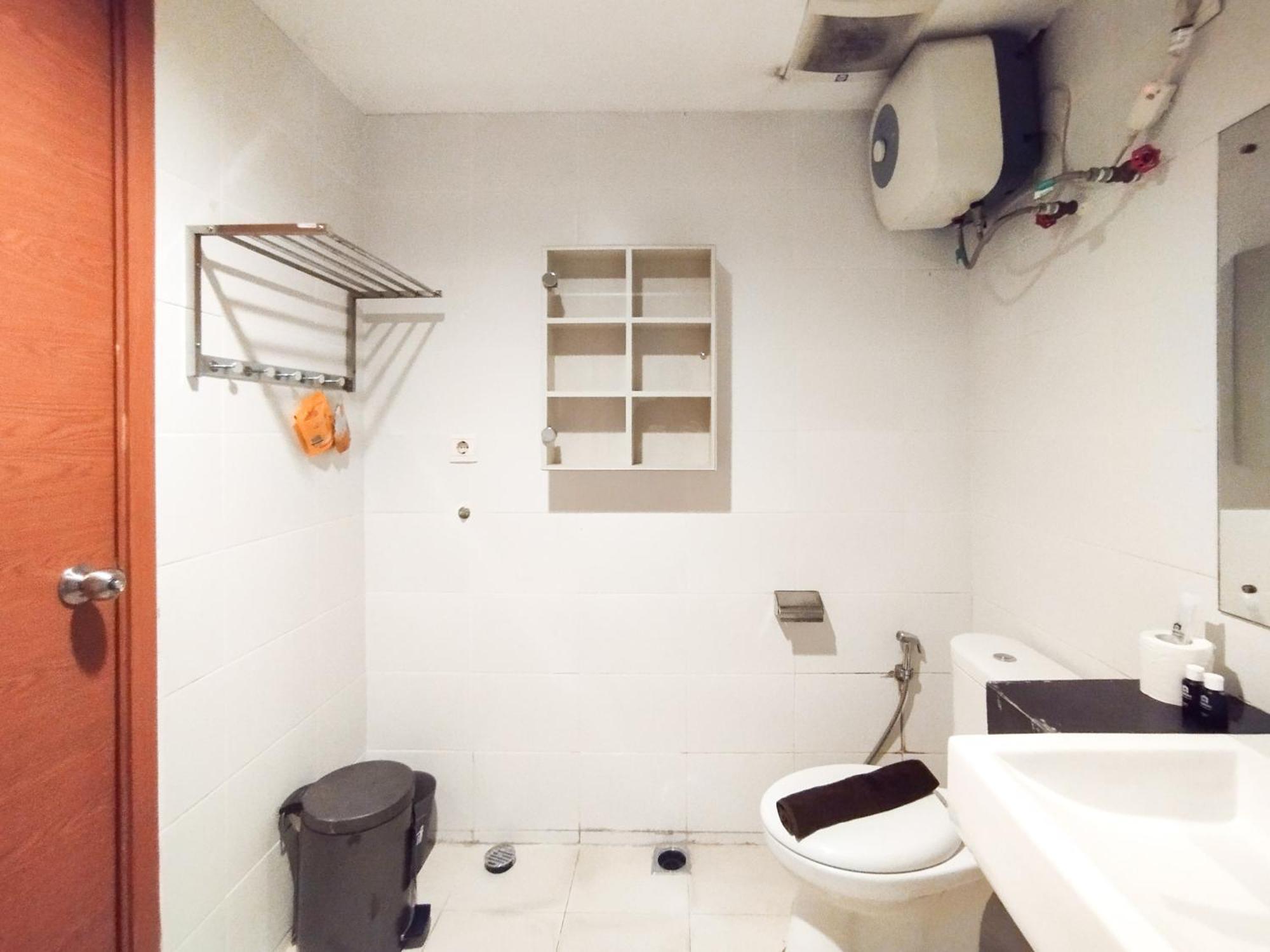 בנדונג Simply And Comfy Studio Room Apartment Beverly Dago By Travelio מראה חיצוני תמונה