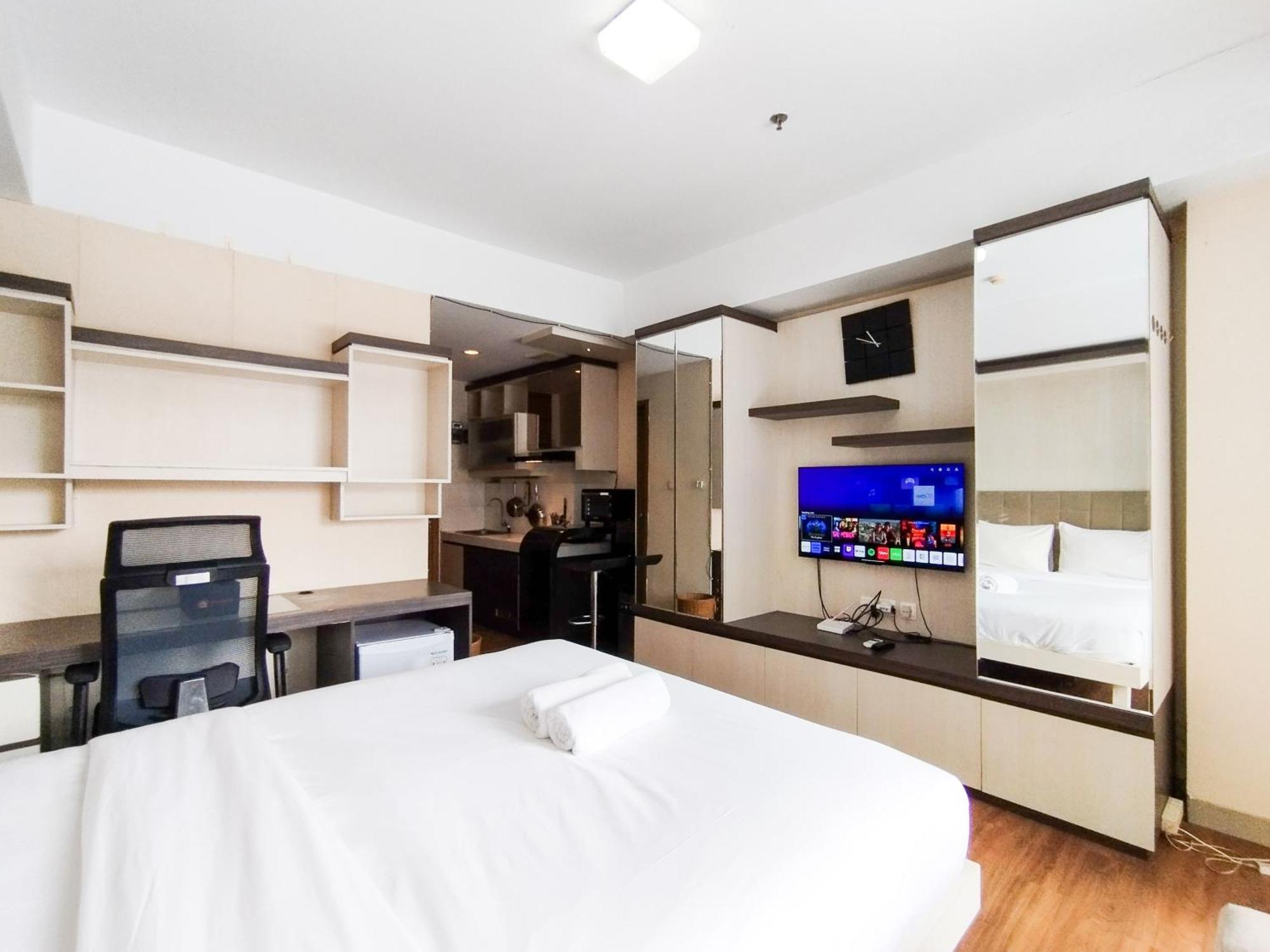 בנדונג Simply And Comfy Studio Room Apartment Beverly Dago By Travelio מראה חיצוני תמונה