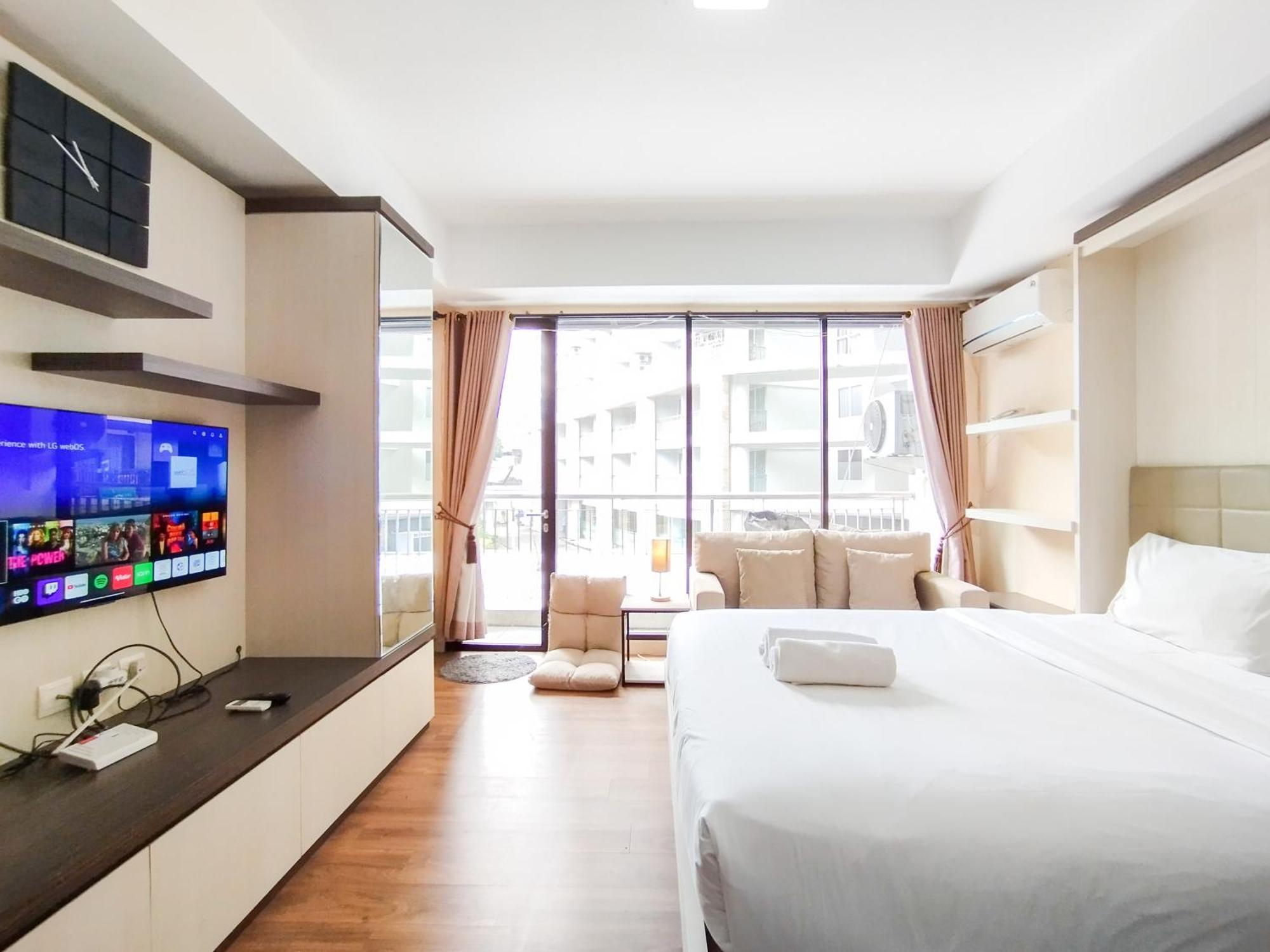 בנדונג Simply And Comfy Studio Room Apartment Beverly Dago By Travelio מראה חיצוני תמונה
